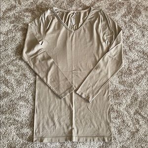 Charlie Paige long sleeve top